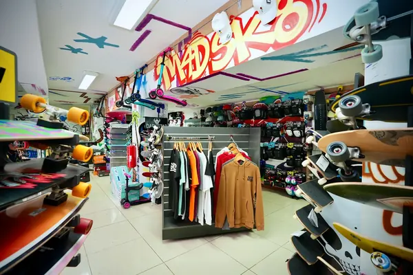 Photographie magasin MADSK8 retail urbain Nouméa Agence GBE — photo 02
