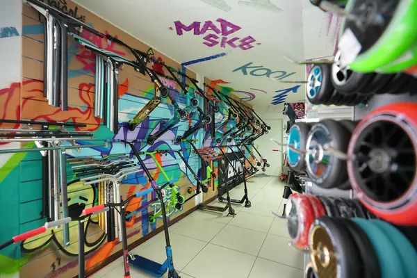 Photographie magasin MADSK8 retail urbain Nouméa Agence GBE — photo 06