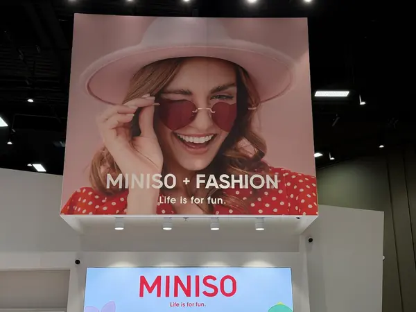 Reportage photo ouverture MINISO KING JOUET Paita Agence GBE — photo 10