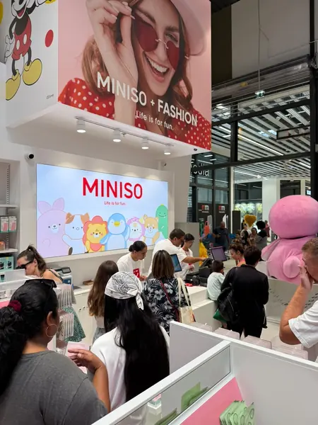 Reportage photo ouverture MINISO KING JOUET Paita Agence GBE — photo 15