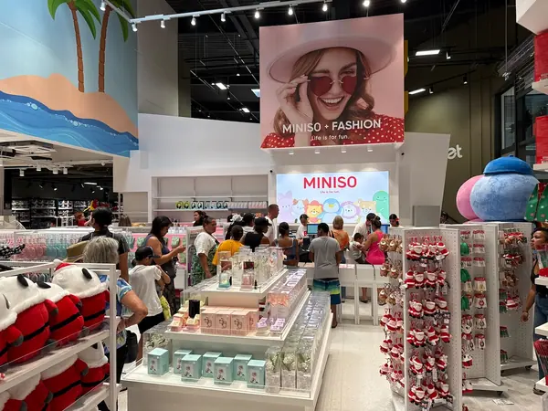 Reportage photo ouverture MINISO KING JOUET Paita Agence GBE — photo 17