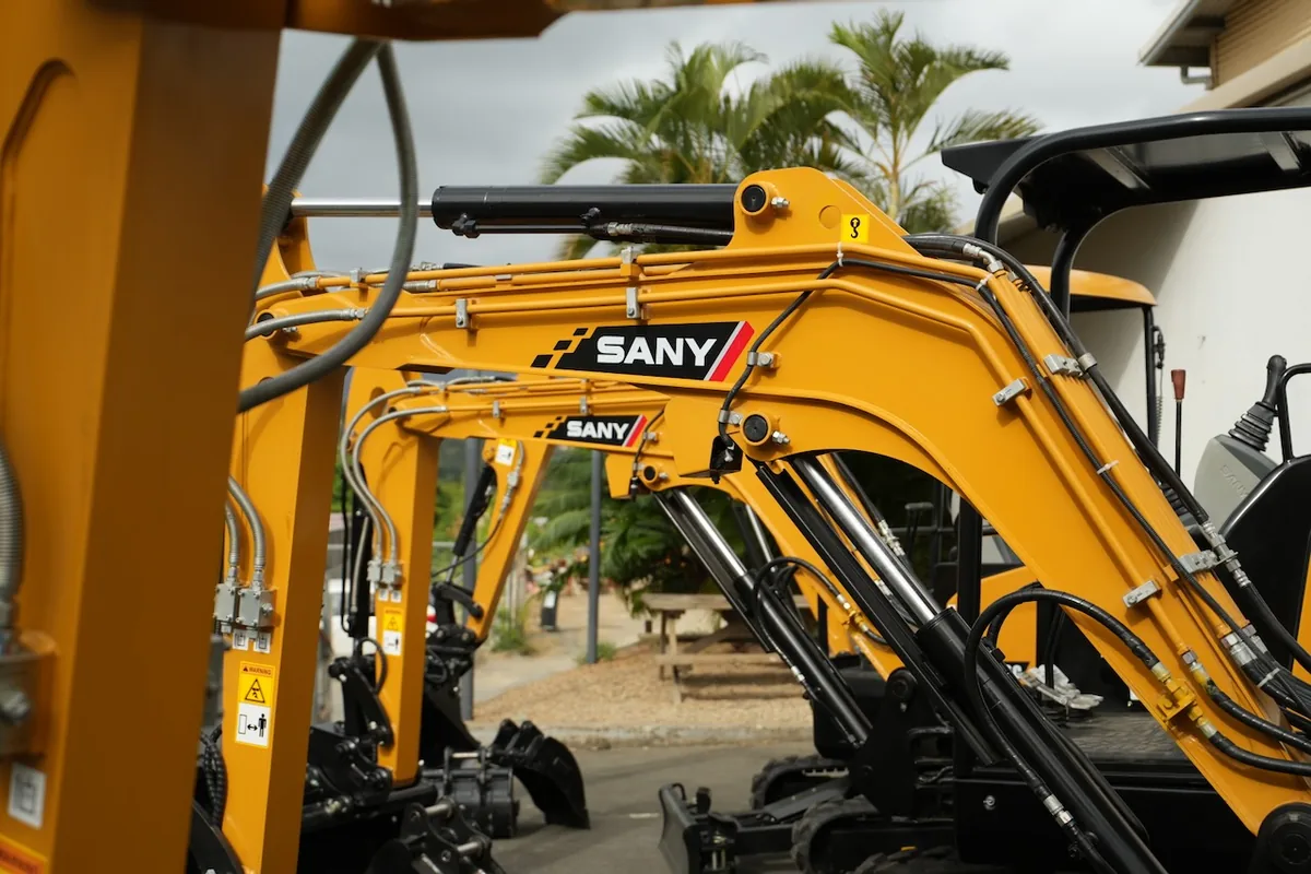 Photographie engins SANY BTP Nouvelle-Calédonie Agence GBE